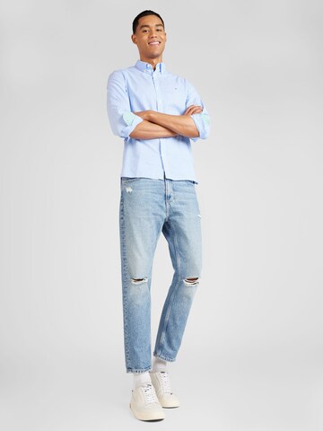 TOMMY HILFIGER Přiléhavý střih Košile – modrá
