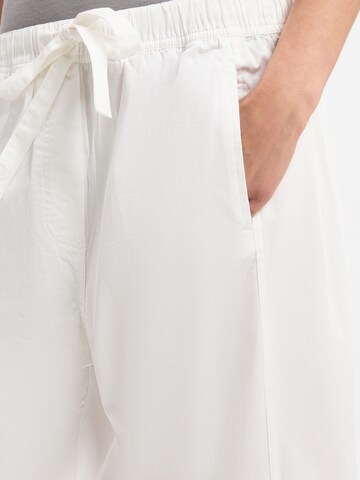 Marie Lund Loose fit Pants in White