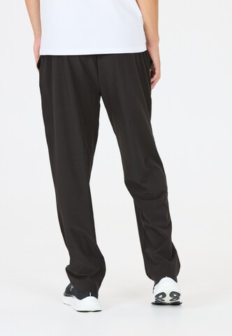 Virtus Regular Sporthose 'Dagen' in Schwarz