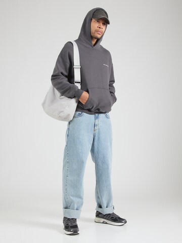 Sweat-shirt Abercrombie & Fitch en gris