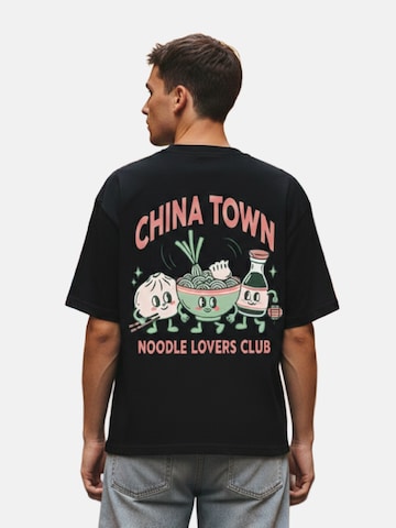 RoamLikeSummer Shirt 'China Town'‌‌‌‌‌‌‌‌‌ in Schwarz: Vorderseite