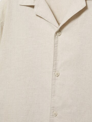 Pull&Bear Comfort fit Koszula w kolorze beżowy