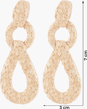 ABOUT YOU Earrings 'Mailin' in Gold: front