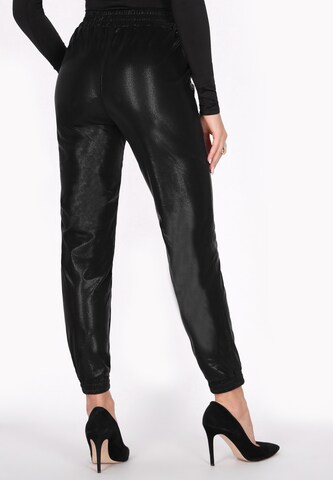 faina - Tapered Calças em preto