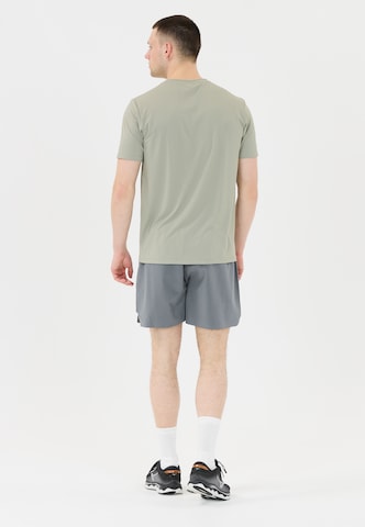 Virtus Regular Shorts 'Spier' in Grau