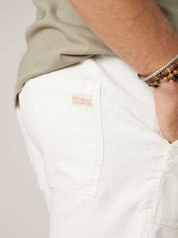 Regular Pantalon Deeluxe en beige