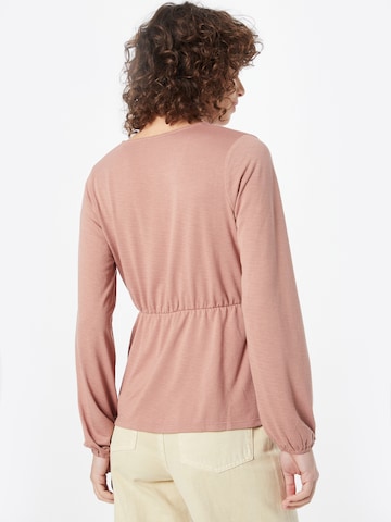 ABOUT YOU Shirt 'Lucia' in Roze