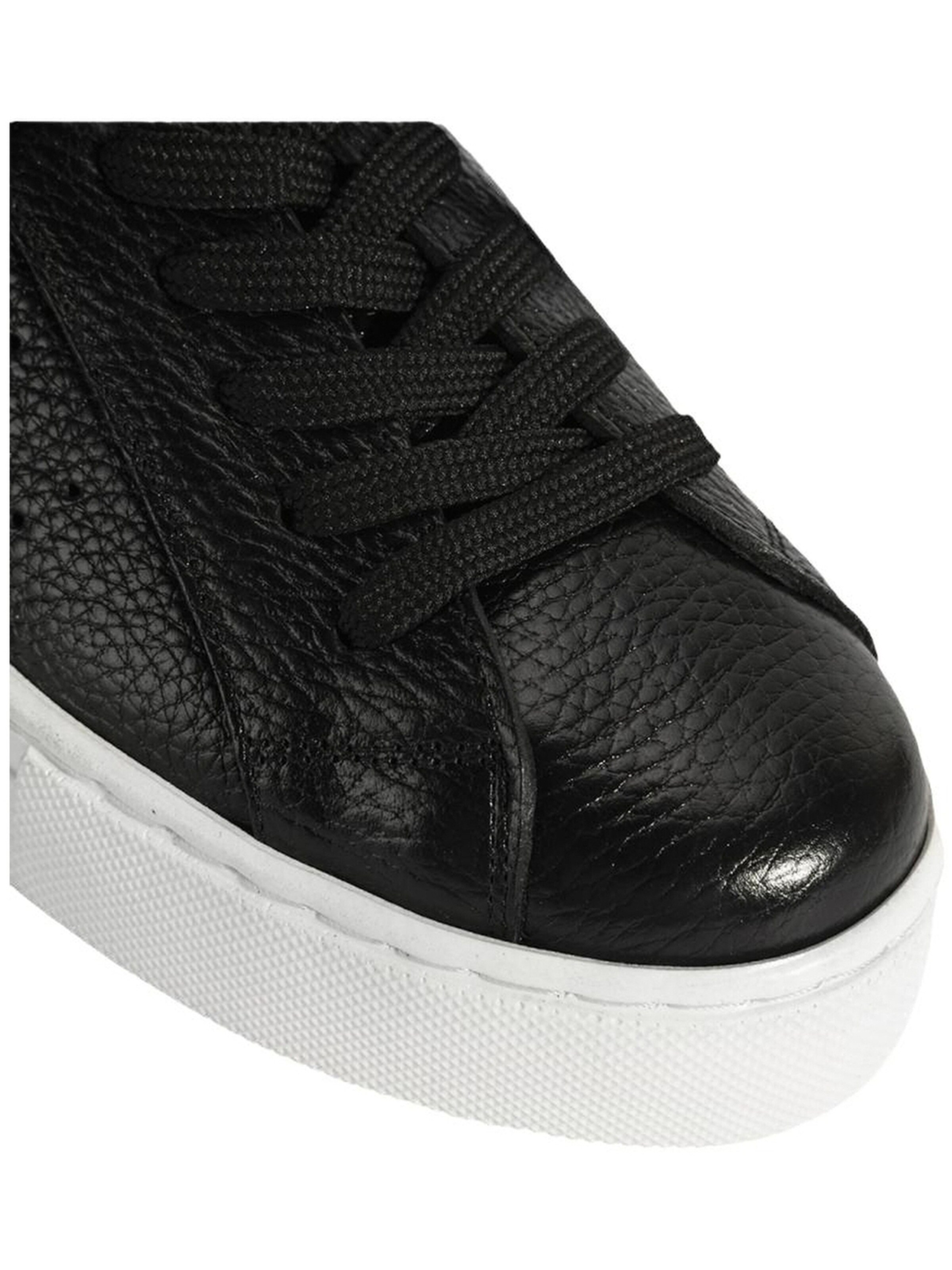 Desa Sneaker low‌‌‌‌‌‌‌‌‌‌ in Schwarz