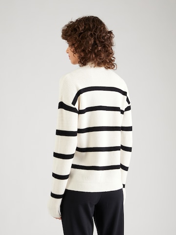 VILA Sweater 'RIL' in White