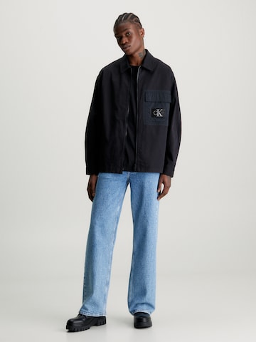 Calvin Klein Jeans Φθινοπωρινό και ανοιξιάτικο μπουφάν σε μαύρο