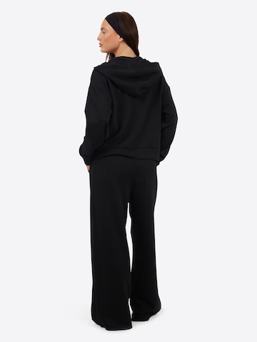 BRAVE SOUL Sweatjacke in Schwarz