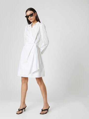 Guido Maria Kretschmer Women - Vestido 'Delia' en blanco