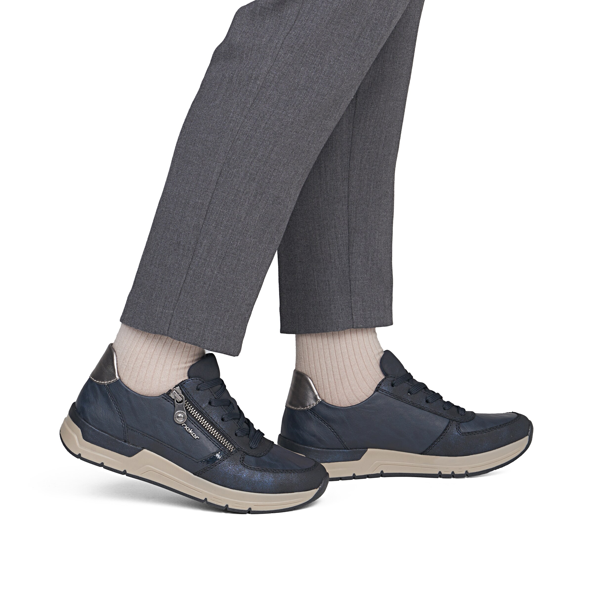 Baskets basses Rieker en bleu