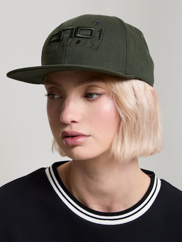 AND1 - Gorra en verde
