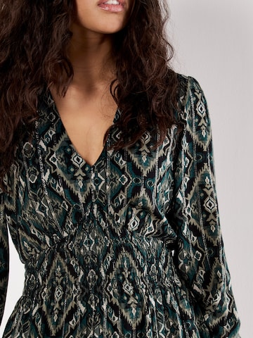 Apricot Dress 'Smock Waist Tiered' in Green