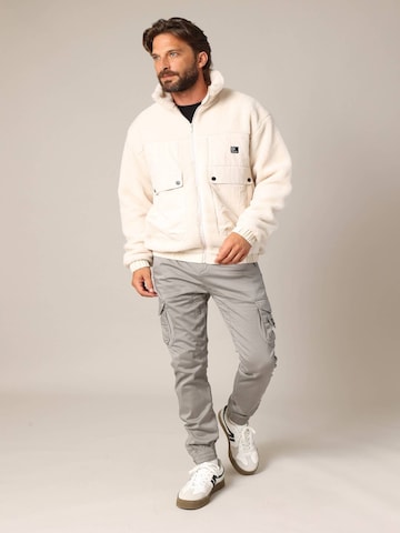 Veste en polaire 'COSMO' Deeluxe en blanc