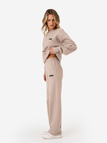 cut my fashion Træningsdragt 'CMF by Kamile' i beige