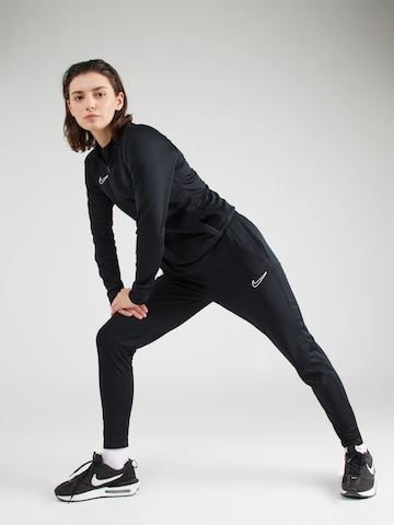 NIKE Tréningruha - fekete