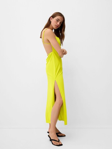Robe Bershka en jaune