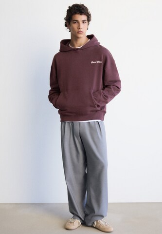 Pull&Bear Sweatshirt in Red: front