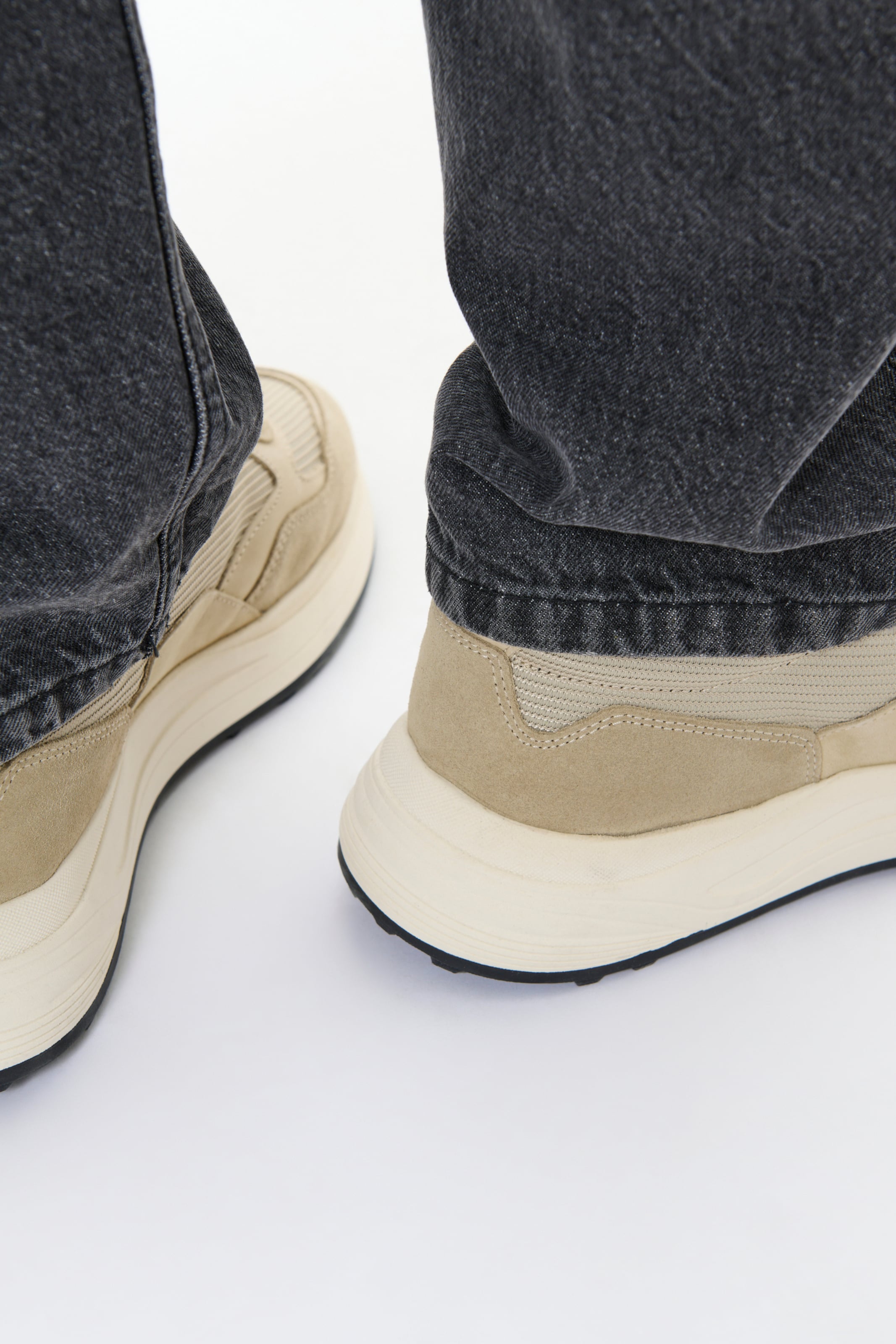 Matinique Sneaker in Beige