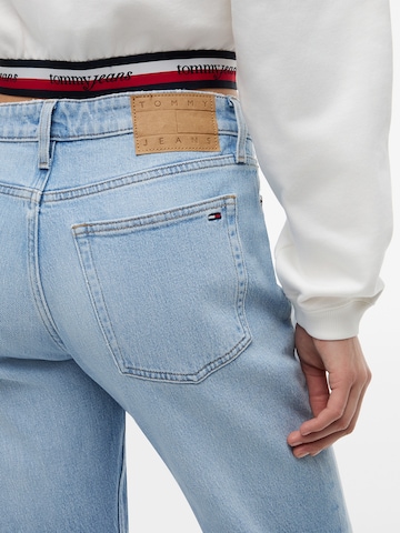 Tommy Jeans Bootcut Džínsy 'CLEO' - Modrá