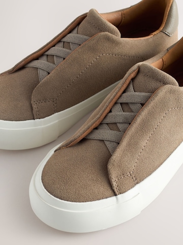 Sneaker di Next in beige
