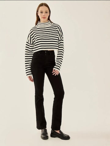 Pullover 'Pullover' di Hiccup in nero