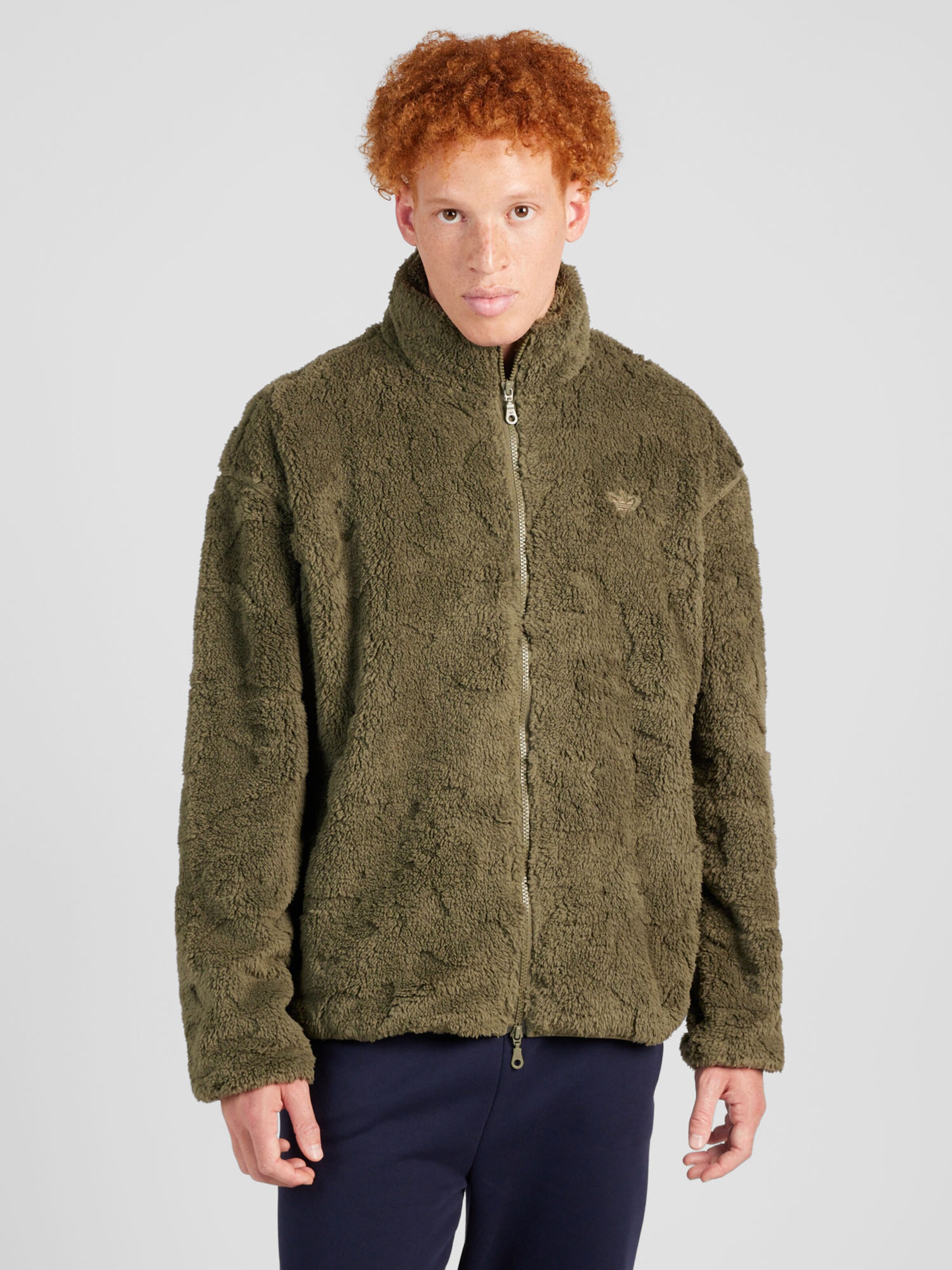ADIDAS ORIGINALS Jacke Adventure Camo Fleece in Khaki ABOUT YOU