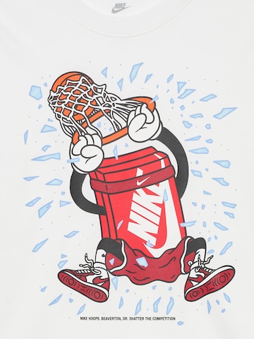 Nike Sportswear - Camiseta 'DUNK' en blanco