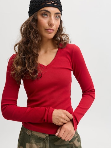 Tricou 'JXFreya' de la JJXX pe roșu