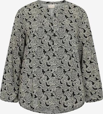 Wasabi Concept Tričko ' WA-GAJA 1. ' – černá: přední strana