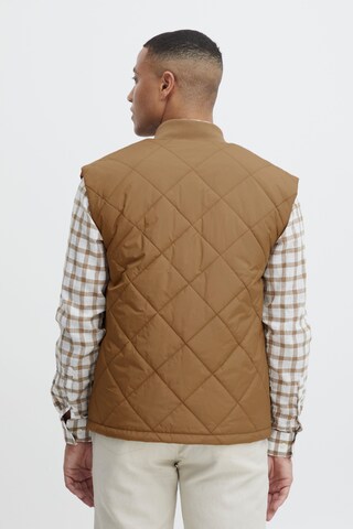 Casual Friday Vest in Brown