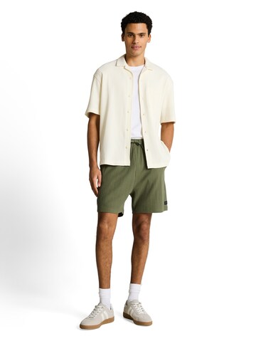 TOM TAILOR DENIM Regular Hose in Grün