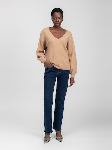 Influencer Sweater in Beige