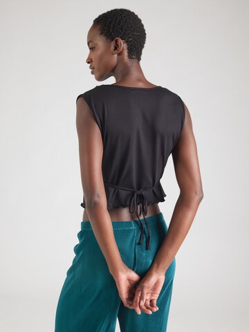 ABOUT YOU Top 'Felicia' in Schwarz