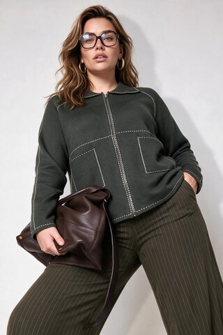 Ulla Popken Gebreid vest in Grijs