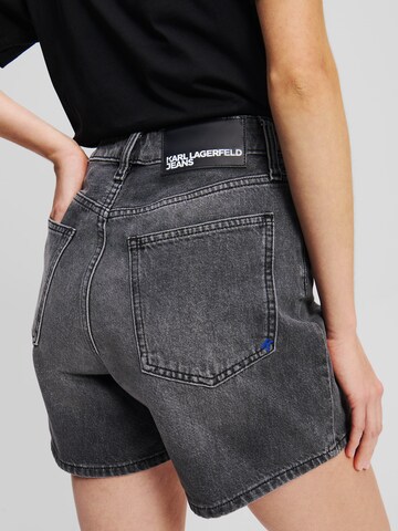 regular Pantaloni di KARL LAGERFELD JEANS in grigio