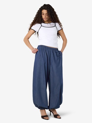 Noisy may - Barrel Pantalón 'NMOro' en azul
