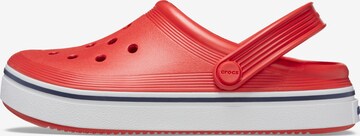 Crocs Σανδάλι σε κόκκινο: μπροστά