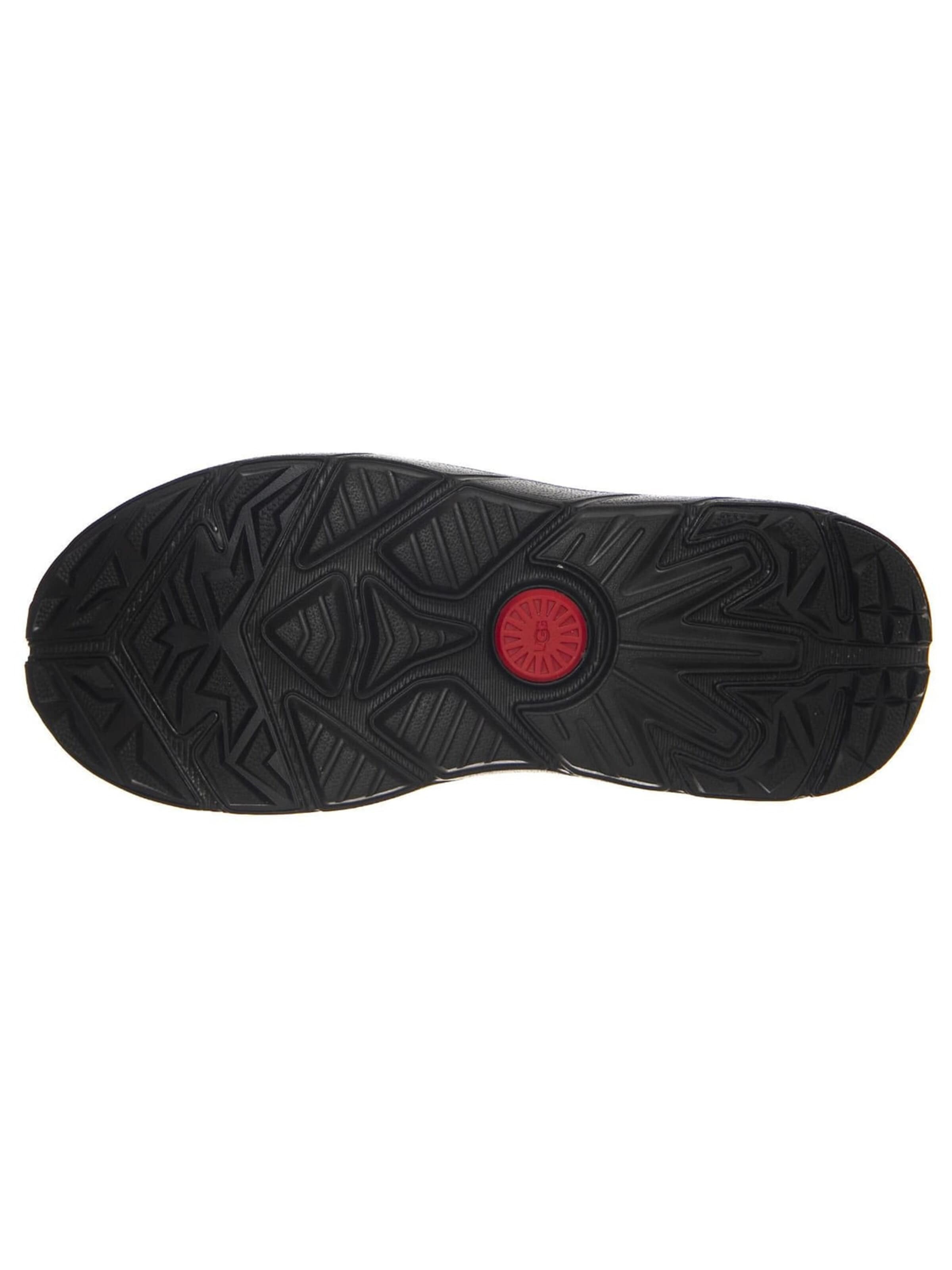 Scarpa stringata sportiva 'M CA805 V2 Remix Heritage Black' di UGG in nero