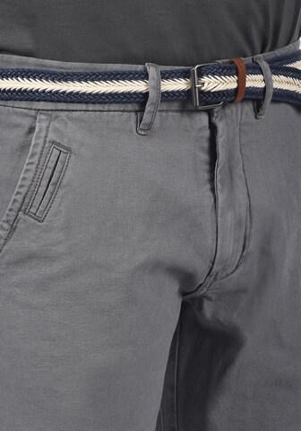 Regular Pantalon 'Mews' INDICODE JEANS en gris