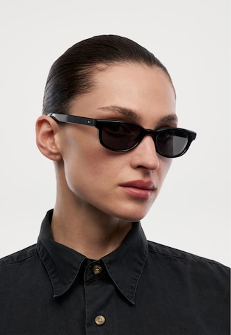 CHIMI - Óculos de sol 'Lyra' em preto