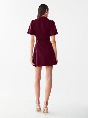 Willa - Vestido 'SARAY' em roxo