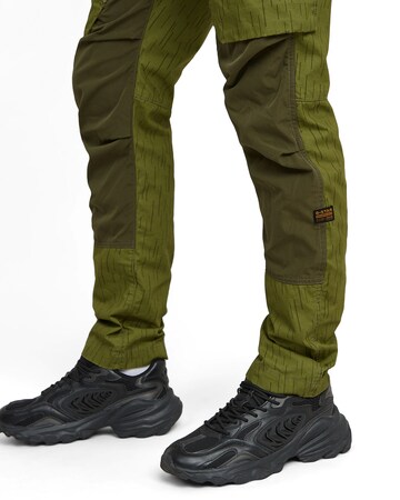 G-STAR Tapered Cargohose '3D' in Grün