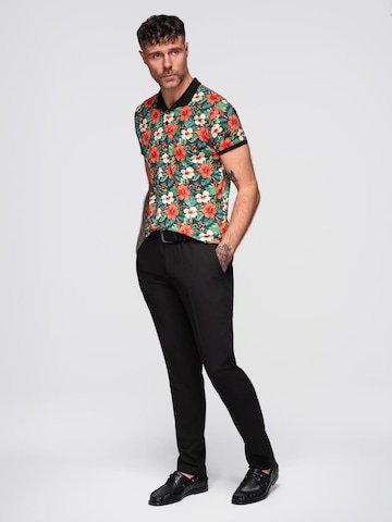 Tricou de la Ombre pe negru
