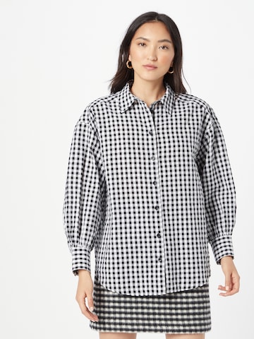 Monki Blouse in Zwart: voorkant