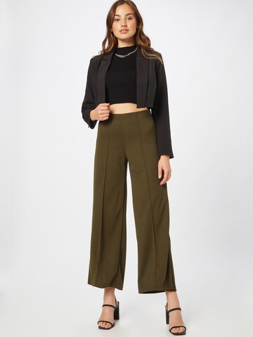 Trendyol - Loosefit Pantalón en verde