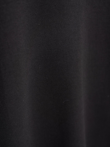 Sweat-shirt 'M1203' Figl en noir