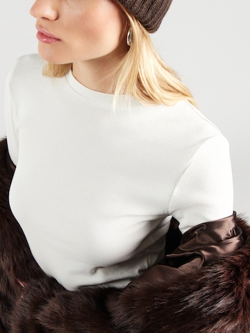 T-shirt 'Caya' studioselect en gris